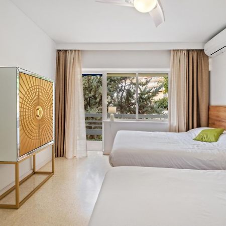 Piso Con 2 Habitaciones, 2 Terrazas Y Piscina Torremolinos Exteriör bild