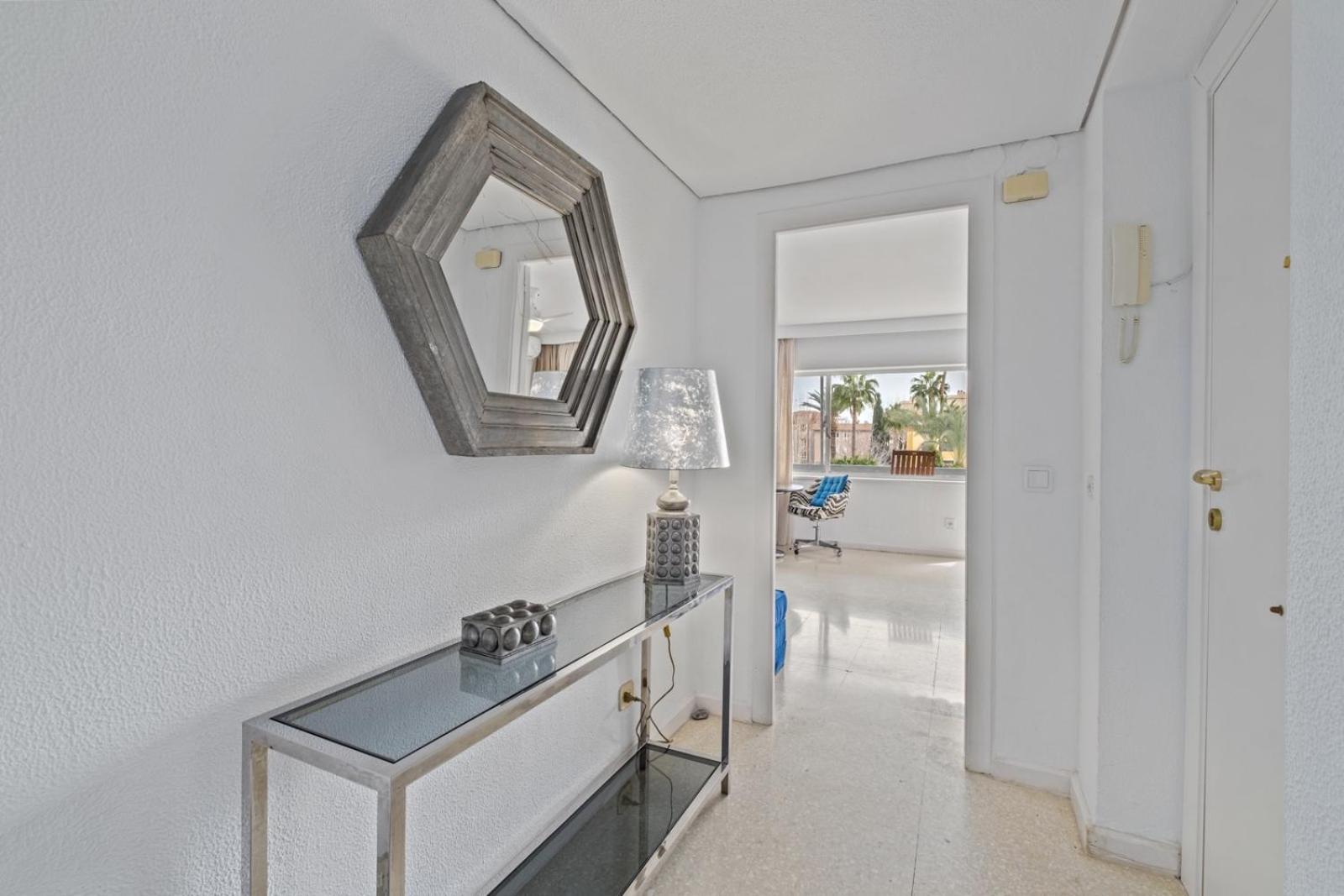 Piso Con 2 Habitaciones, 2 Terrazas Y Piscina Torremolinos Exteriör bild