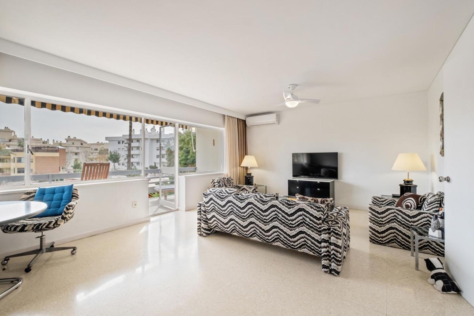 Piso Con 2 Habitaciones, 2 Terrazas Y Piscina Torremolinos Exteriör bild