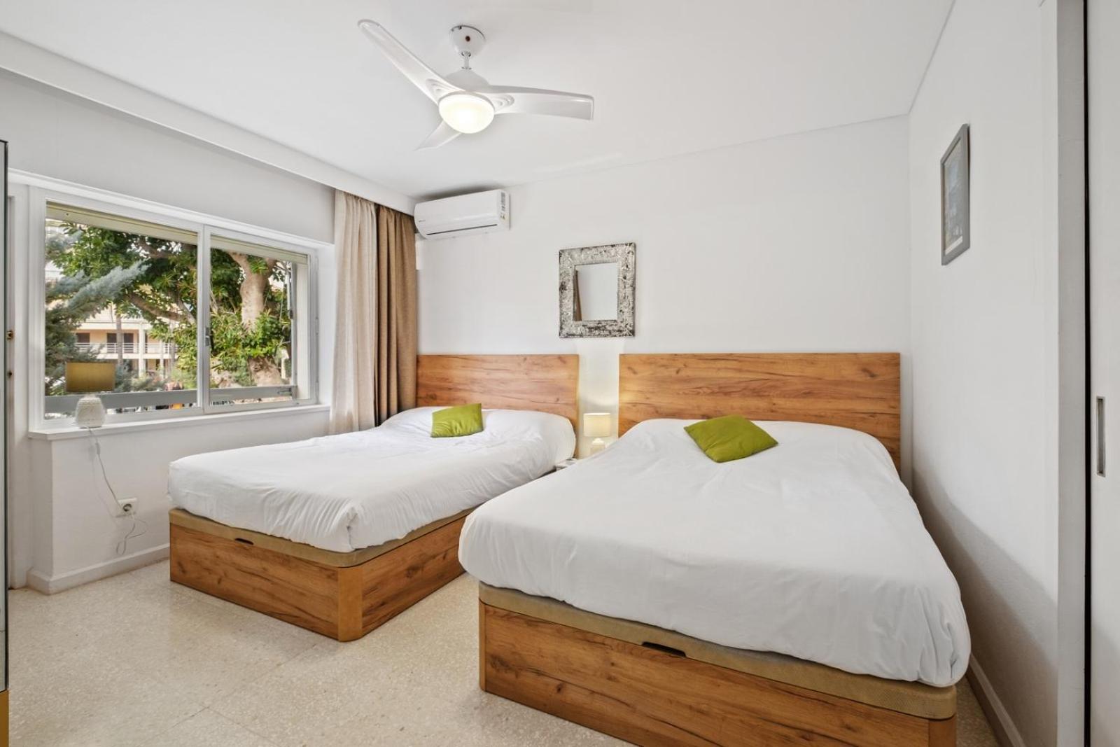 Piso Con 2 Habitaciones, 2 Terrazas Y Piscina Torremolinos Exteriör bild