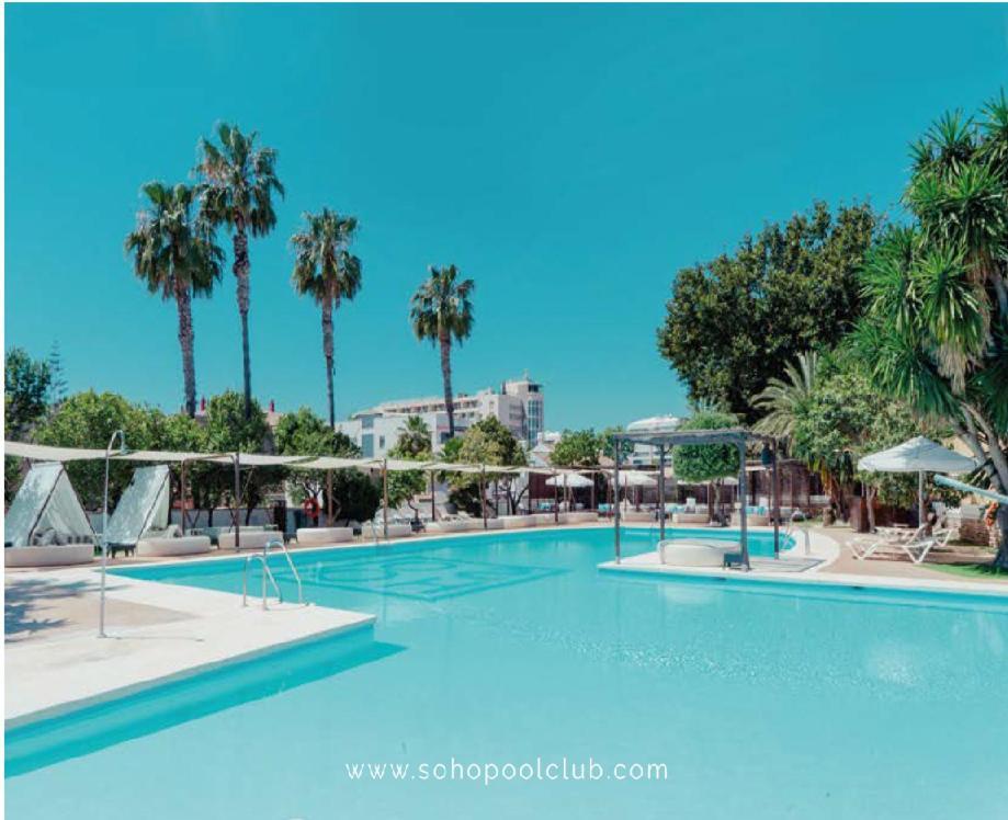 Piso Con 2 Habitaciones, 2 Terrazas Y Piscina Torremolinos Exteriör bild